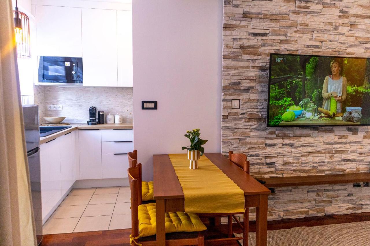 Apartment Blaue Adria Split Exterior photo