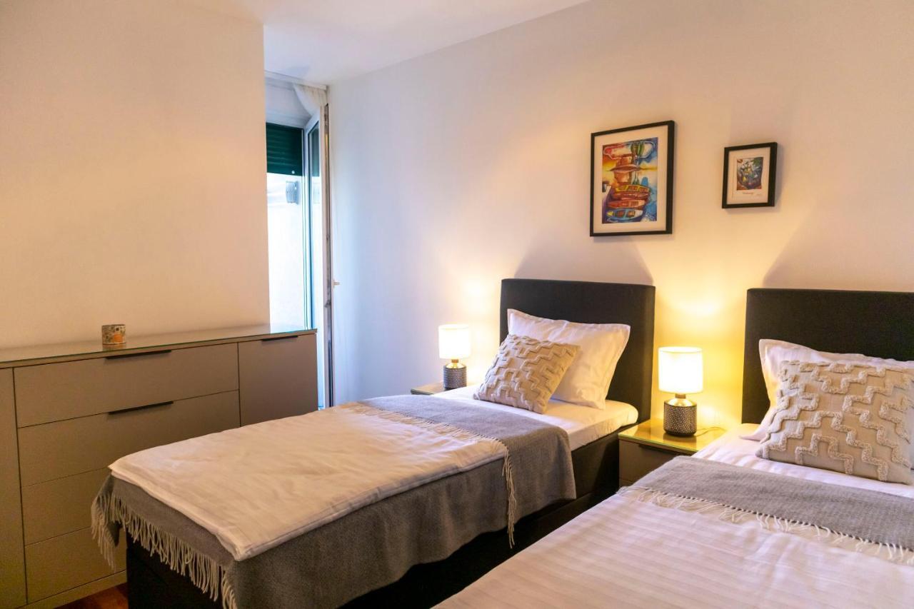 Apartment Blaue Adria Split Exterior photo